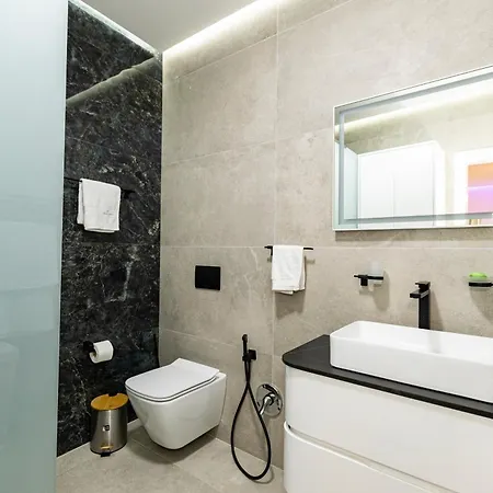 Paradise House Apartment
